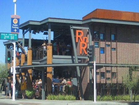 RnR Restaurant and Bar pet friendly restaurant with dogs allowed in Scottsdale, Arizona